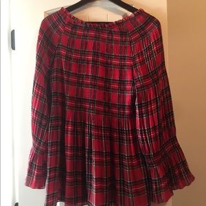 Steinmart Christmas Shirt.